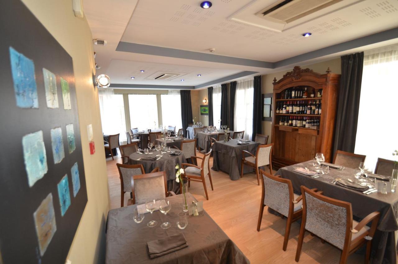Logis Hotel Le Saint Georges Vivonne Eksteriør billede