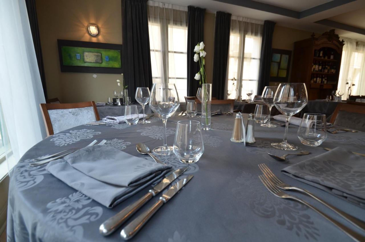 Logis Hotel Le Saint Georges Vivonne Eksteriør billede